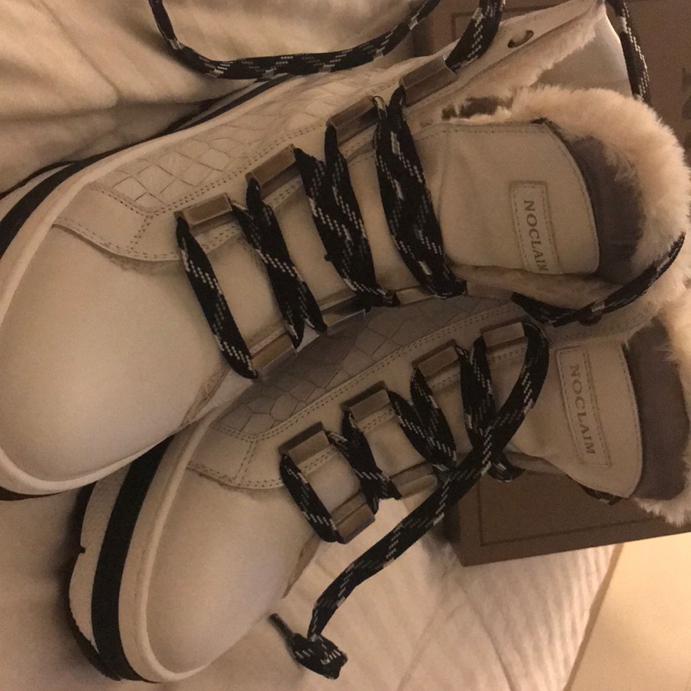 Ladies sneaker high top booties